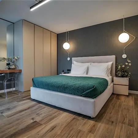 Novos Cityscape Serenity Apartament *