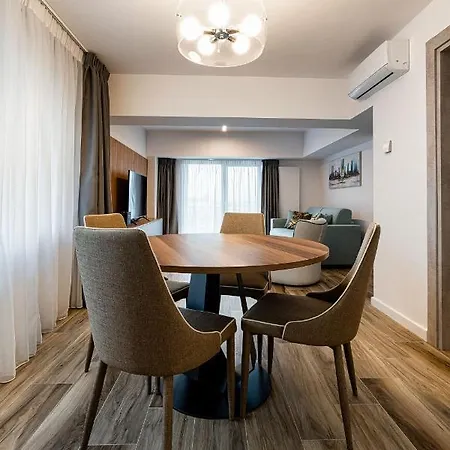 Apartament Novos Cityscape Serenity *