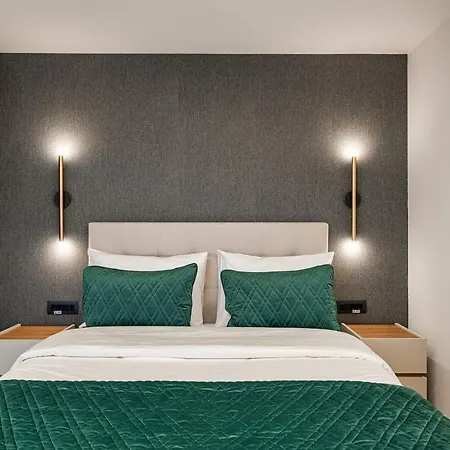 Apartment Novos Cityscape Serenity *