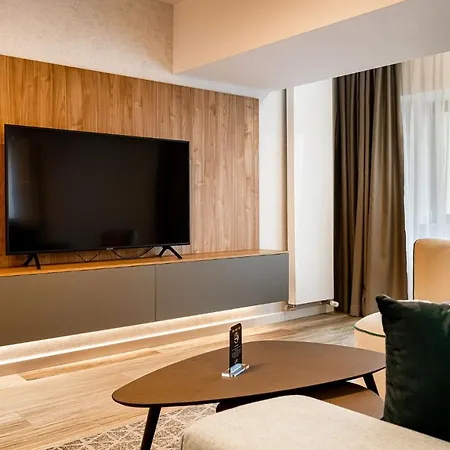 Novos Cityscape Serenity Apartment *