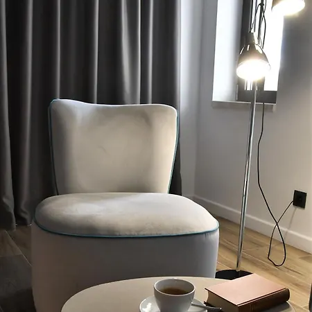 Novos Cityscape Serenity Apartment *